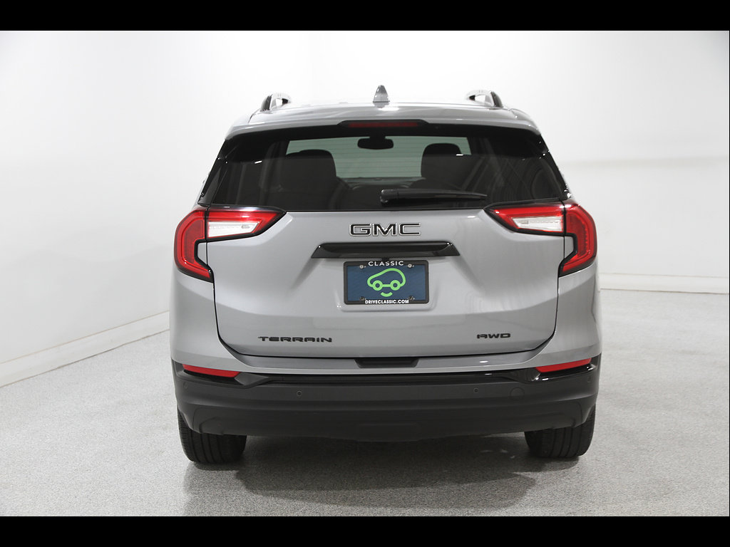 Certified 2024 GMC Terrain SLE w/ Driver Convenience Package AWD/4WD image 20
