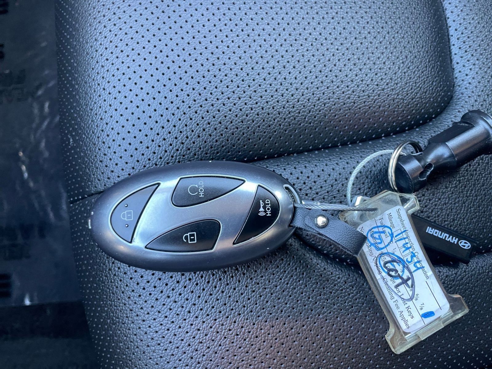 Used 2025 Hyundai Elantra Limited image 23