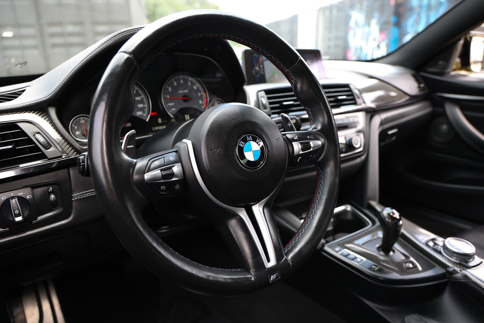 Used 2015 BMW M4 Coupe RWD image 30