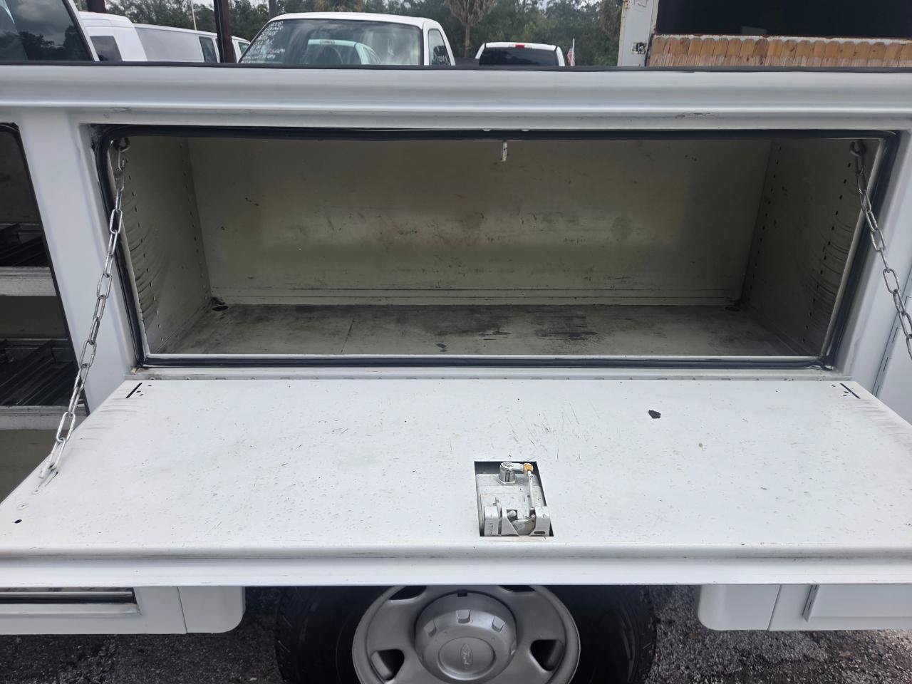Used 2006 Ford F350 XL RWD image 18