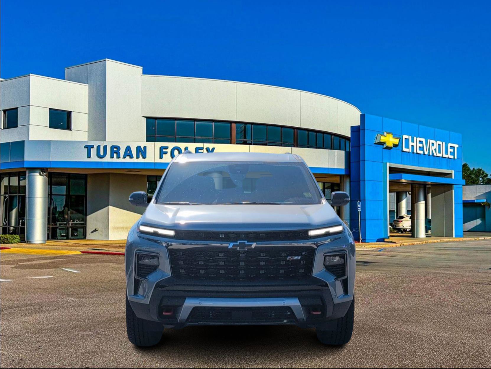 New 2026 Chevrolet Traverse Z71 w/ Enhanced Driving Package image 8