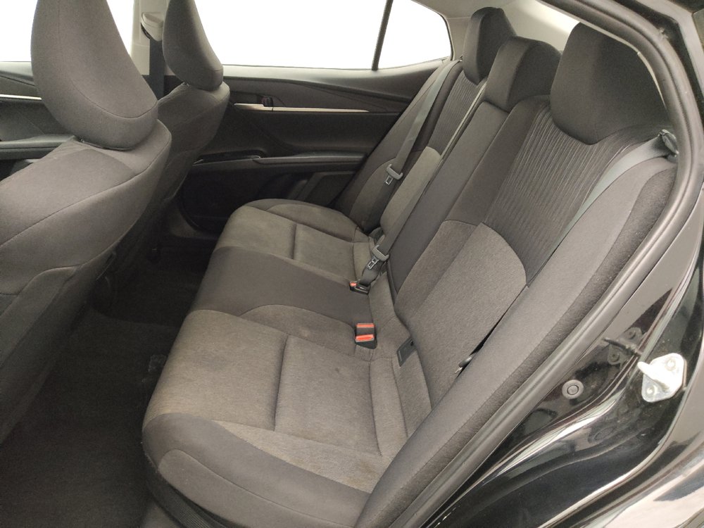 Used 2025 Toyota Camry LE FWD image 18