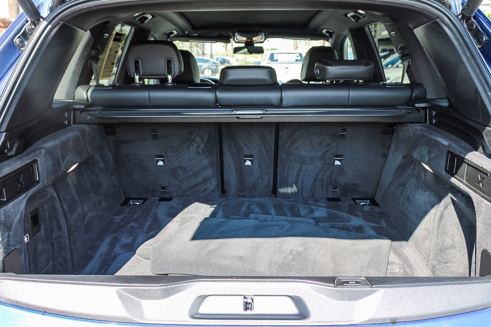 Used 2023 BMW X5 xDrive40i w/ M Sport Package image 26