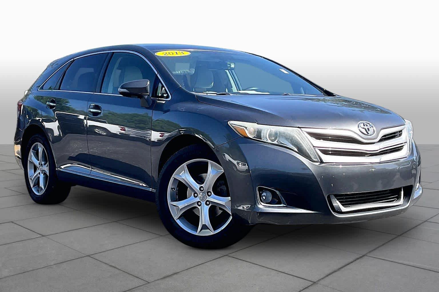 Used 2013 Toyota Venza Limited w/ Tow Prep Pkg AWD/4WD image 2