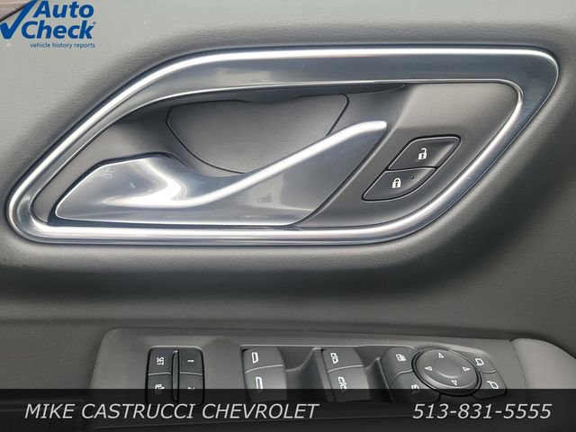 Used 2022 Chevrolet Suburban LT w/ Luxury Package AWD/4WD image 25