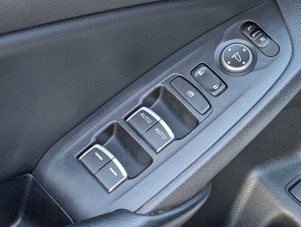 Used 2018 Volvo XC90 T8 Inscription w/ Convenience Package image 19