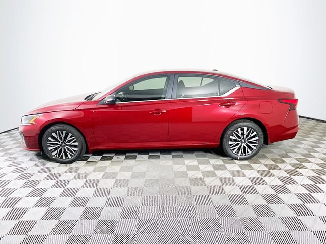 New 2026 Nissan Altima 2.5 SV FWD image 4