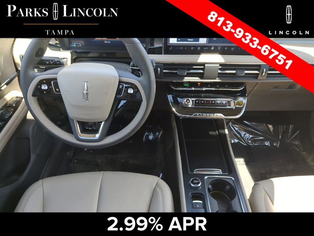 Certified 2023 Lincoln Corsair FWD image 12