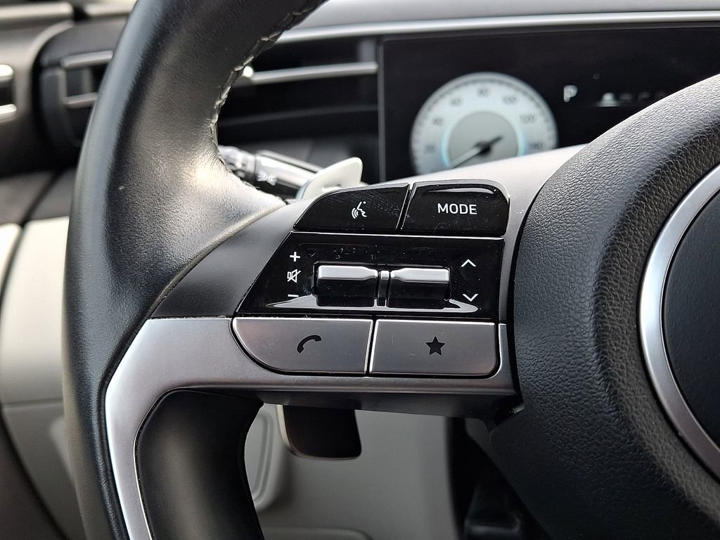 Used 2022 Hyundai Tucson Limited image 22