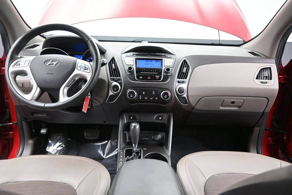 Used 2013 Hyundai Tucson GLS FWD image 29
