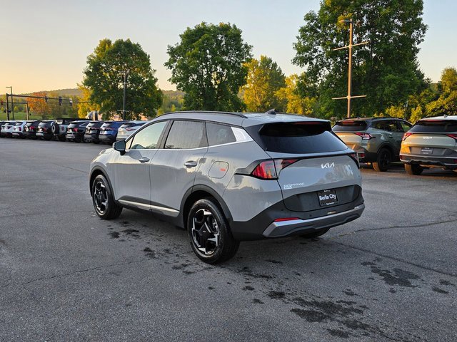 New 2026 Kia Sportage EX image 5