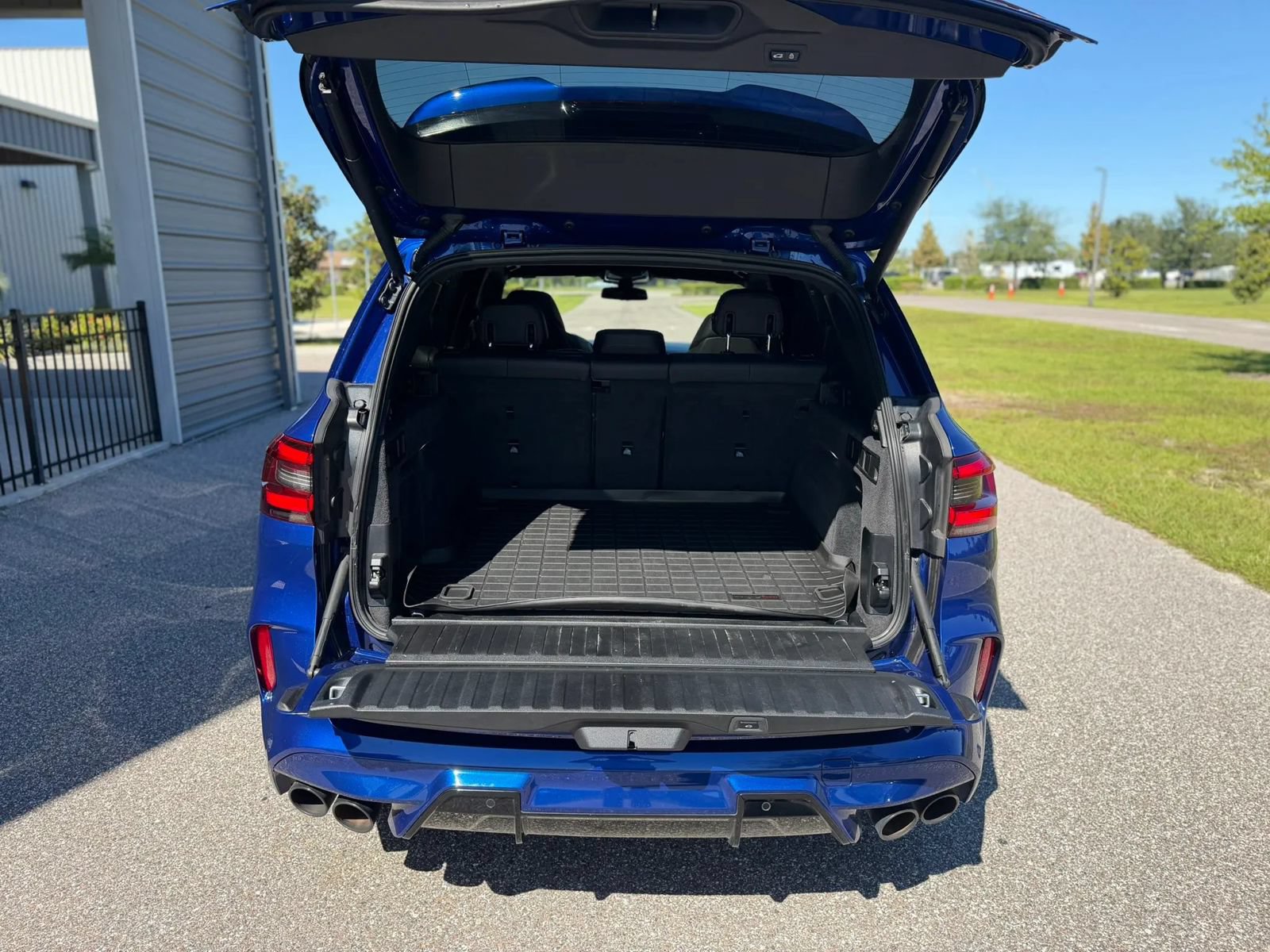 Used 2021 BMW X5 M AWD/4WD image 26
