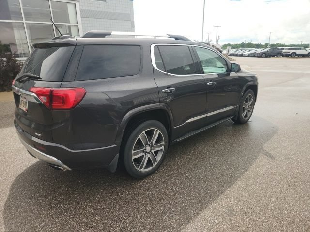 Used 2018 GMC Acadia Denali w/ Technology Package AWD/4WD image 10