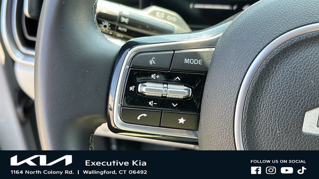 Certified 2025 Kia Sorento S AWD/4WD image 12