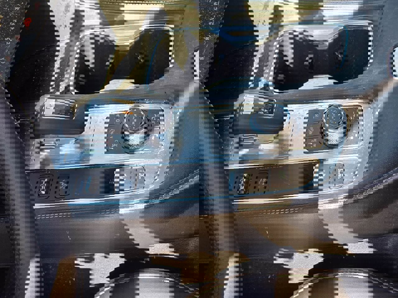 Used 2023 INFINITI QX60 Pure image 12