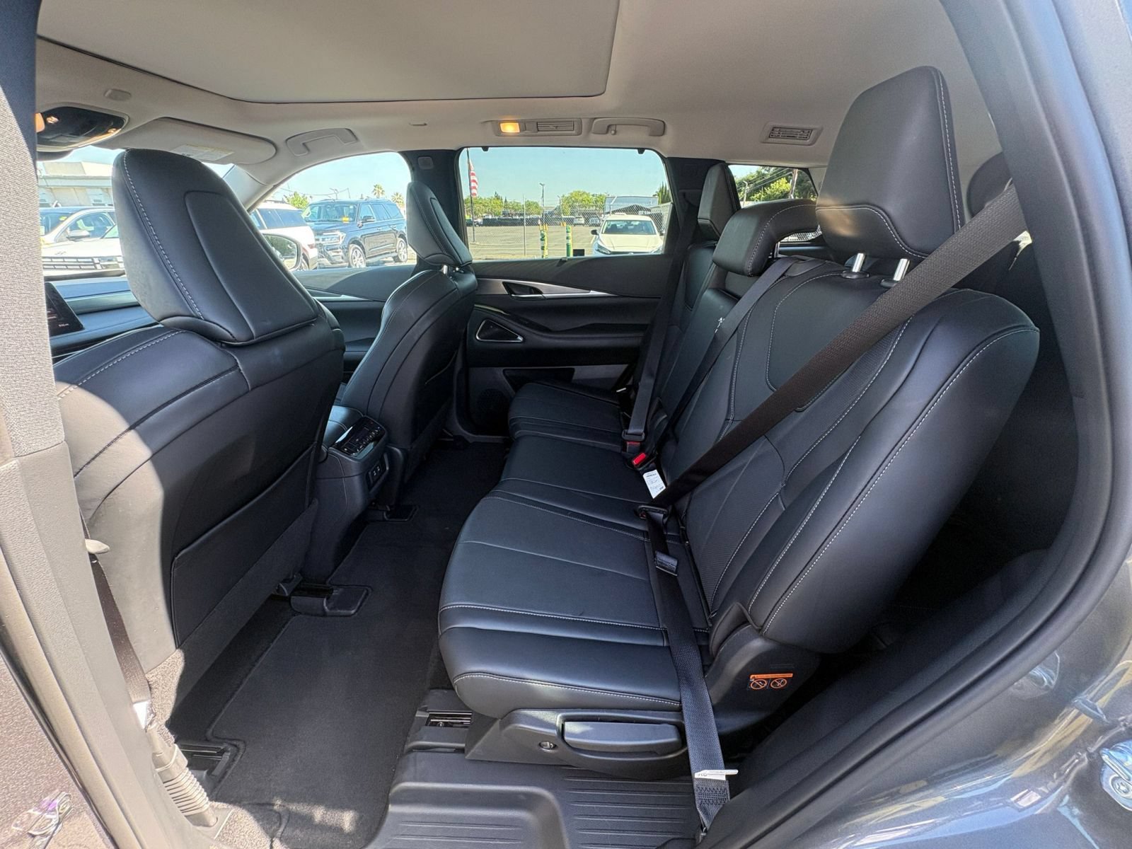 Used 2026 INFINITI QX60 Luxe AWD/4WD image 28