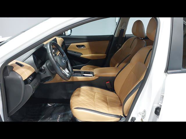 Used 2024 Nissan Sentra SV w/ SV Premium Package FWD image 20
