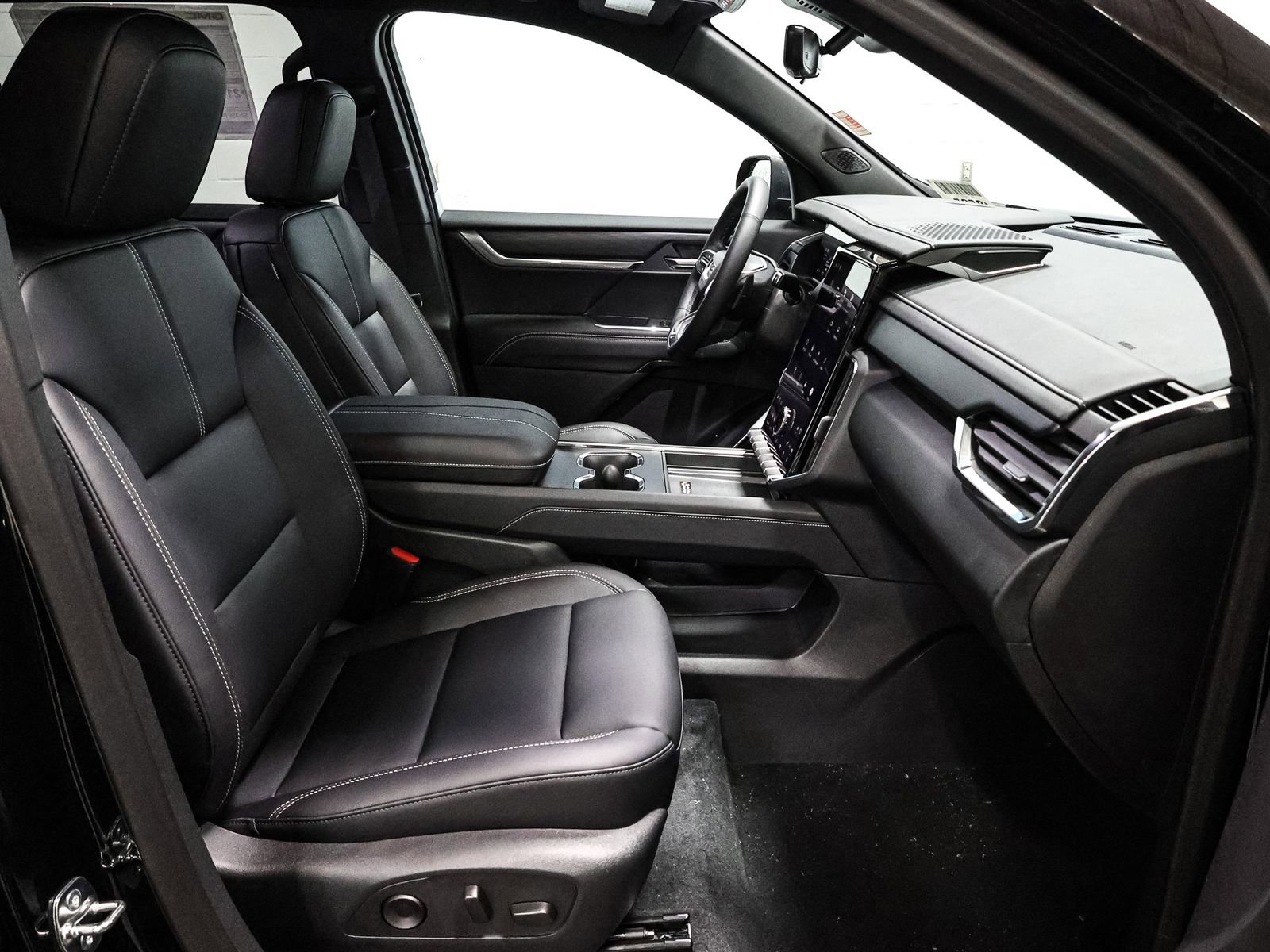 New 2026 GMC Acadia Elevation w/ Black Edition image 24