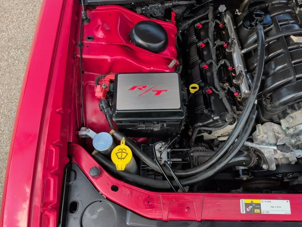 Used 2013 Dodge Challenger R/T Plus RWD image 4