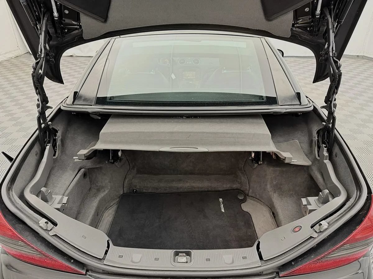 Used 2011 Mercedes-Benz SL 63 AMG image 27