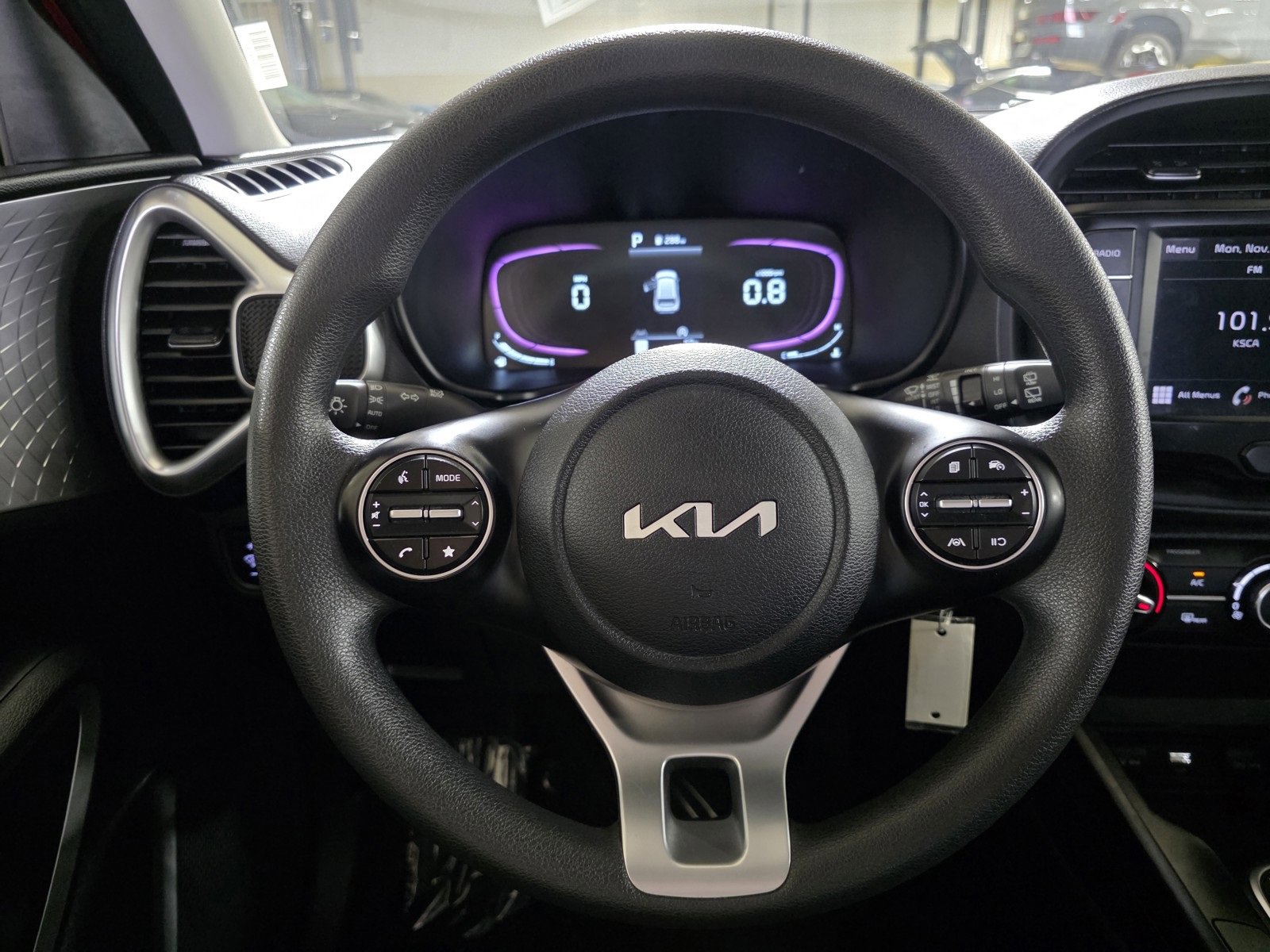 Used 2023 Kia Soul LX w/ Option Group 015 image 29