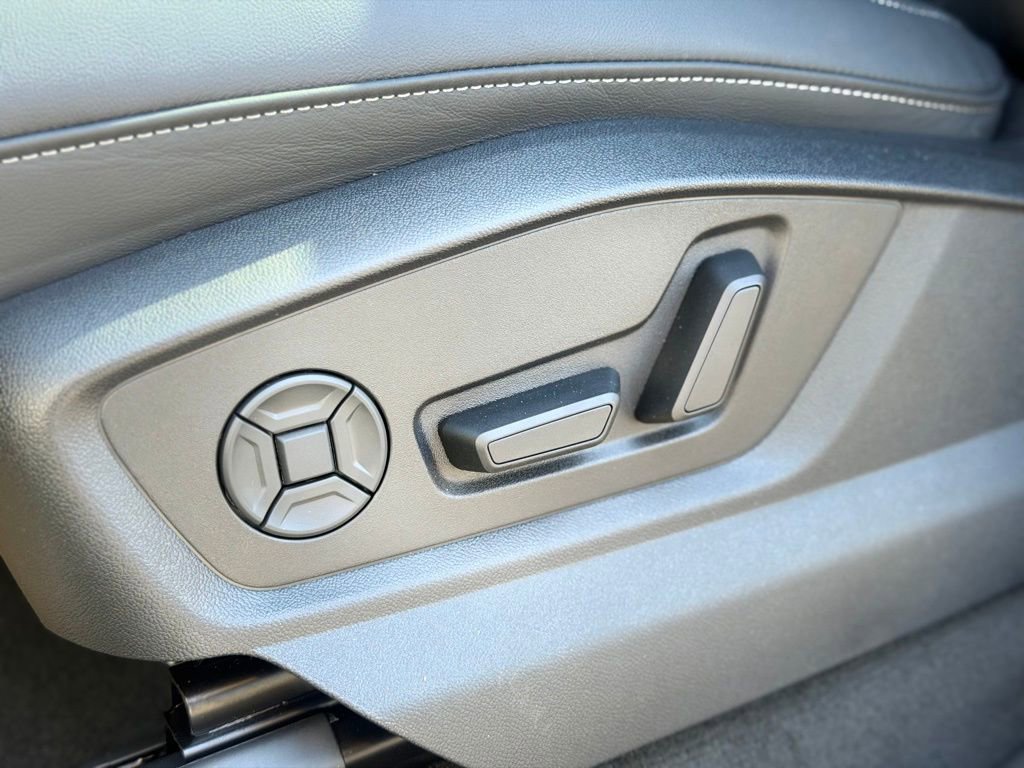 New 2026 Audi Q7 3.0T Premium Plus AWD/4WD image 14