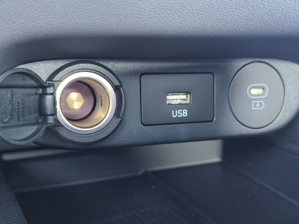 New 2026 Hyundai Elantra Sport image 24