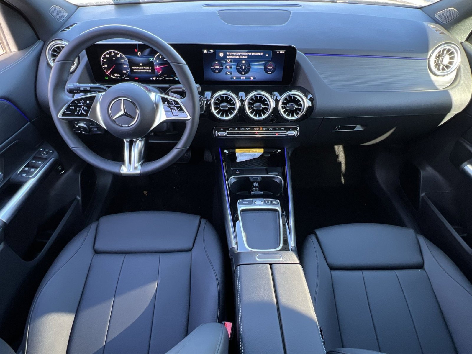 New 2026 Mercedes-Benz GLA 250 4MATIC image 21