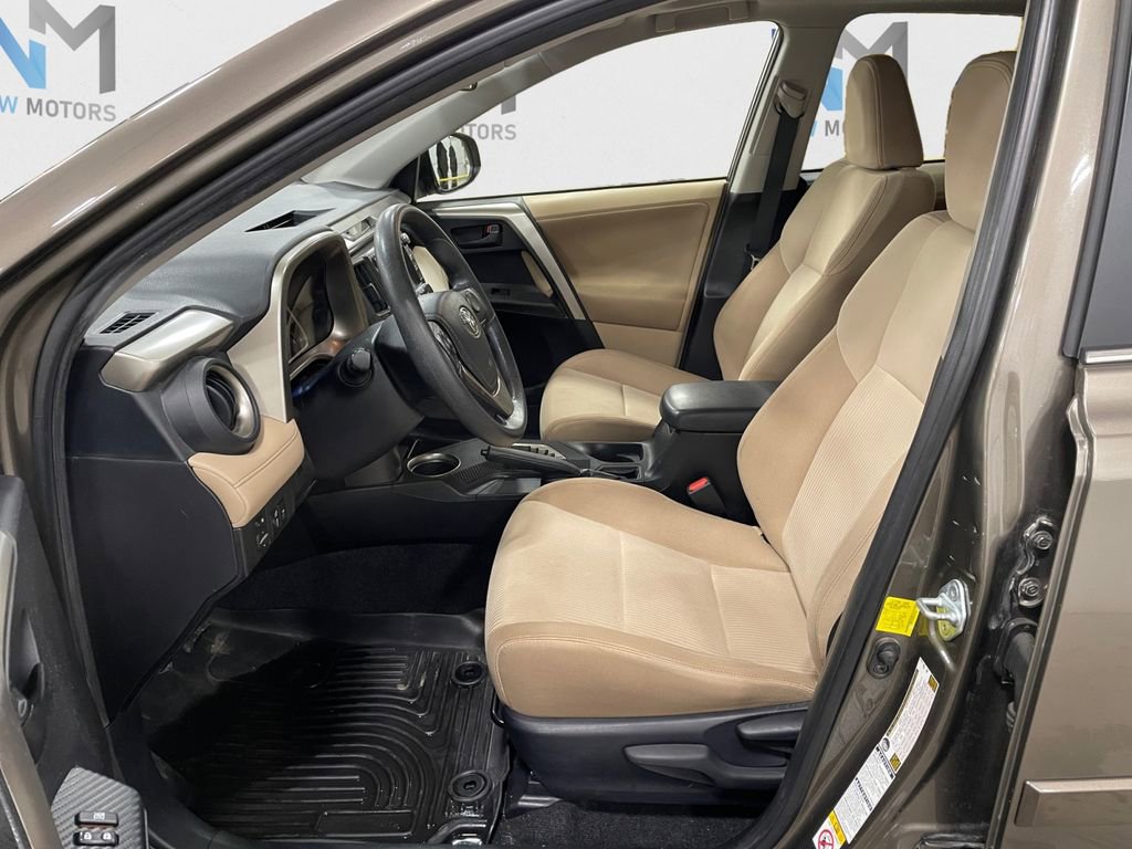 Used 2013 Toyota RAV4 XLE image 9