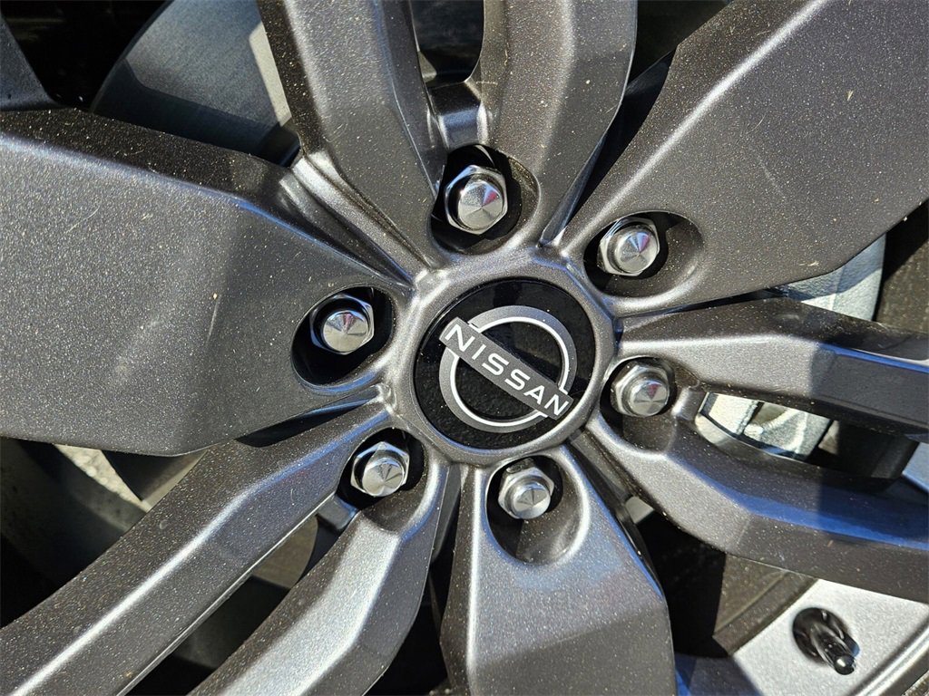 New 2026 Nissan Frontier SV image 18