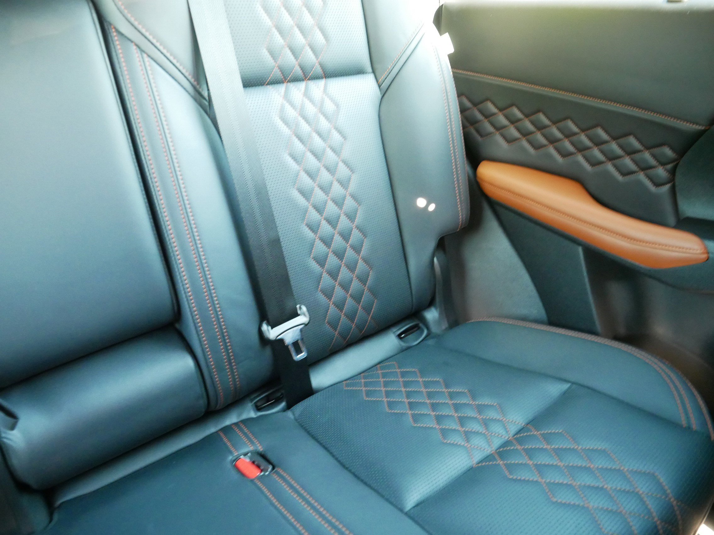 Used 2022 Mitsubishi Outlander SEL AWD/4WD image 14