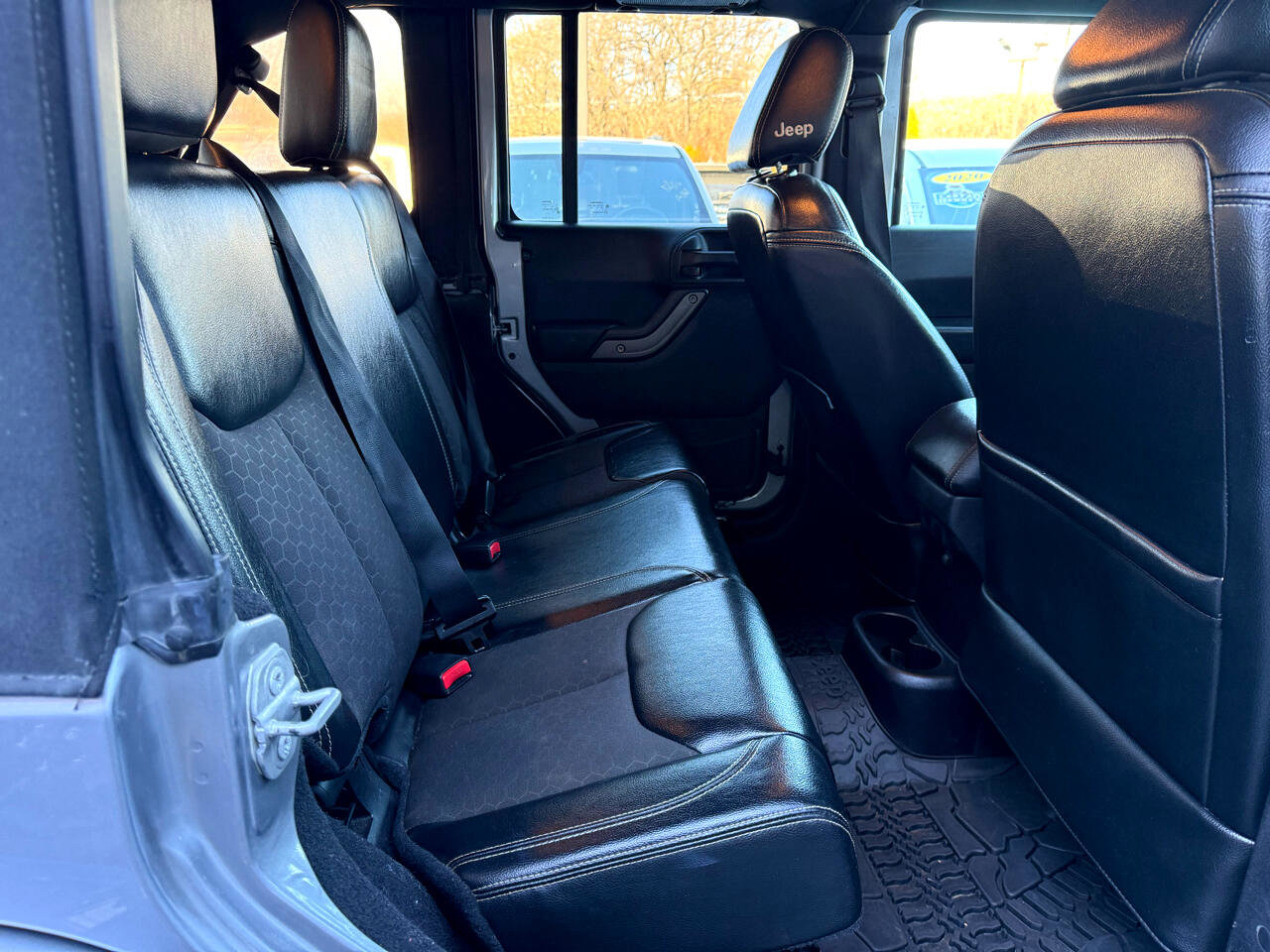 Used 2016 Jeep Wrangler Unlimited Sport image 28