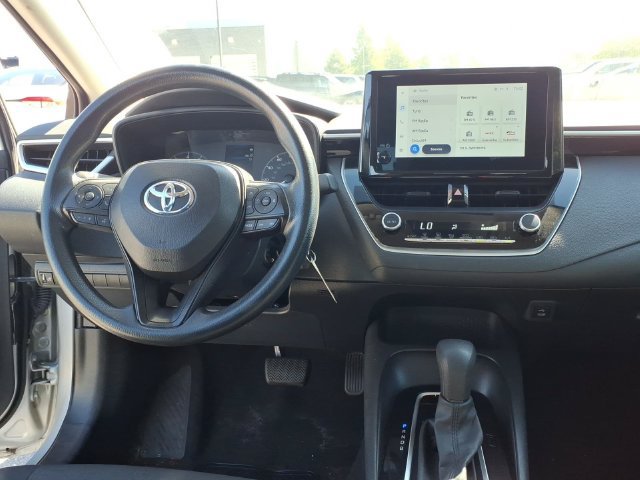 Used 2024 Toyota Corolla LE FWD image 13