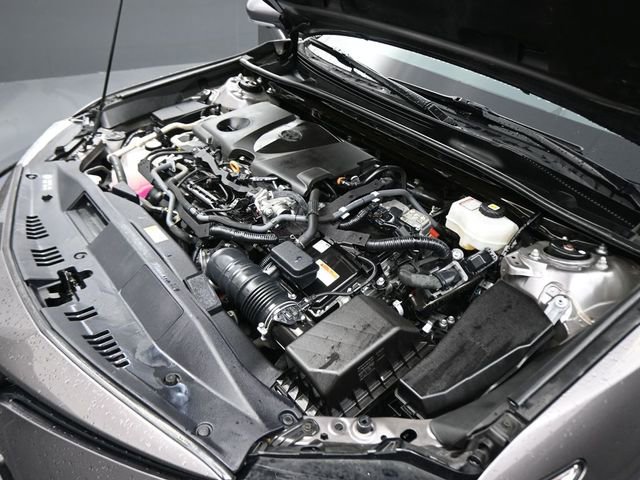 Used 2023 Toyota Camry XLE w/ Navigation Package image 10