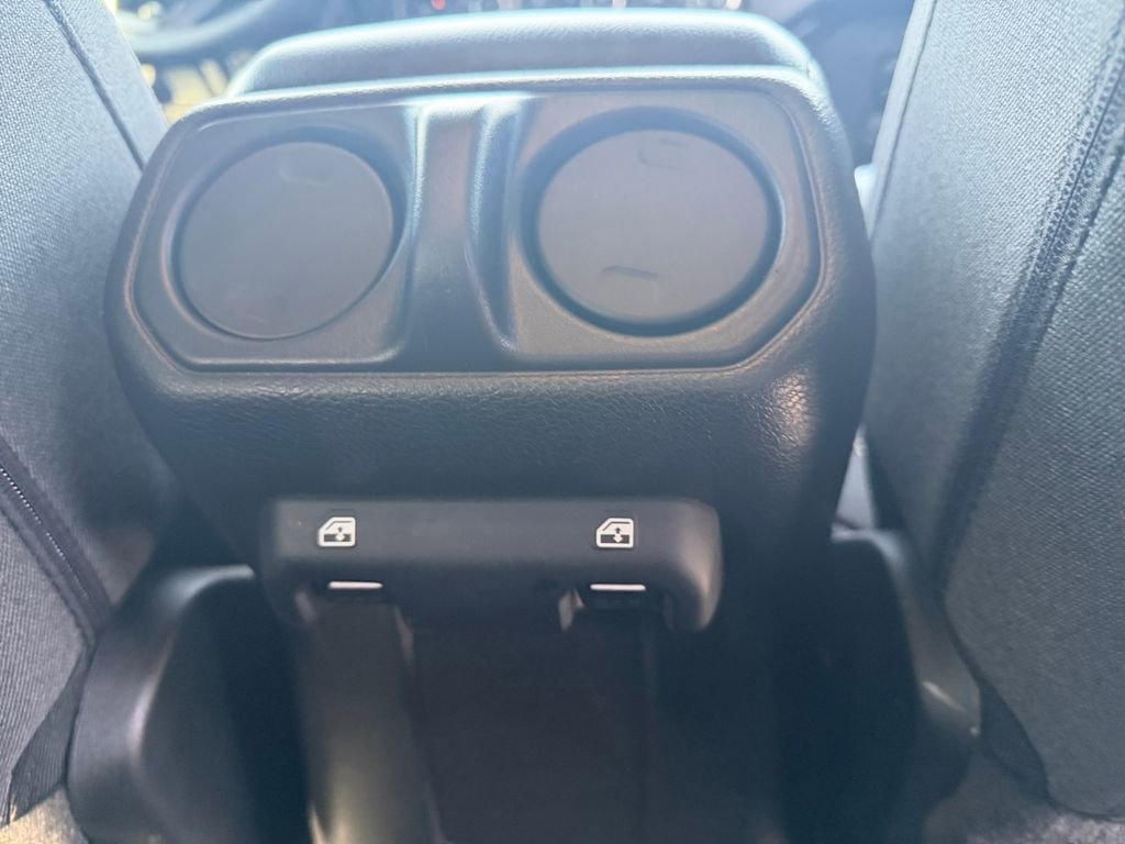 Used 2024 Jeep Wrangler Sport S image 16