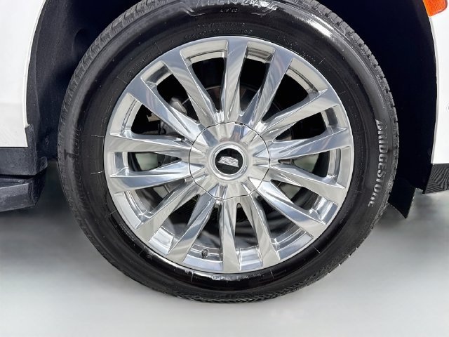 Used 2023 Cadillac Escalade ESV Premium Luxury AWD/4WD image 31
