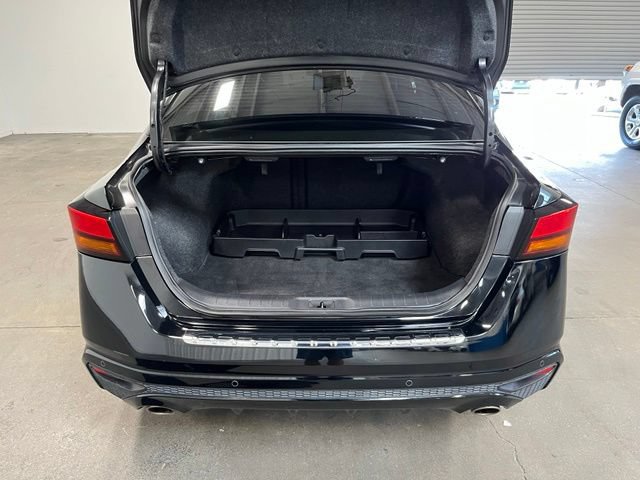 Used 2023 Nissan Altima 2.5 SL FWD image 16