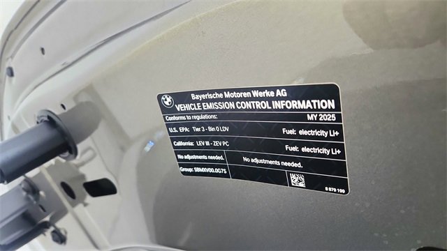 Used 2025 BMW i7 eDrive50 image 66