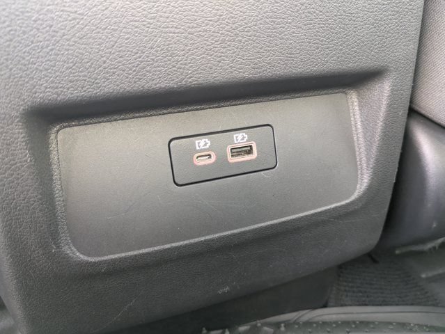 Used 2023 Nissan Frontier 4x4 Crew Cab image 14