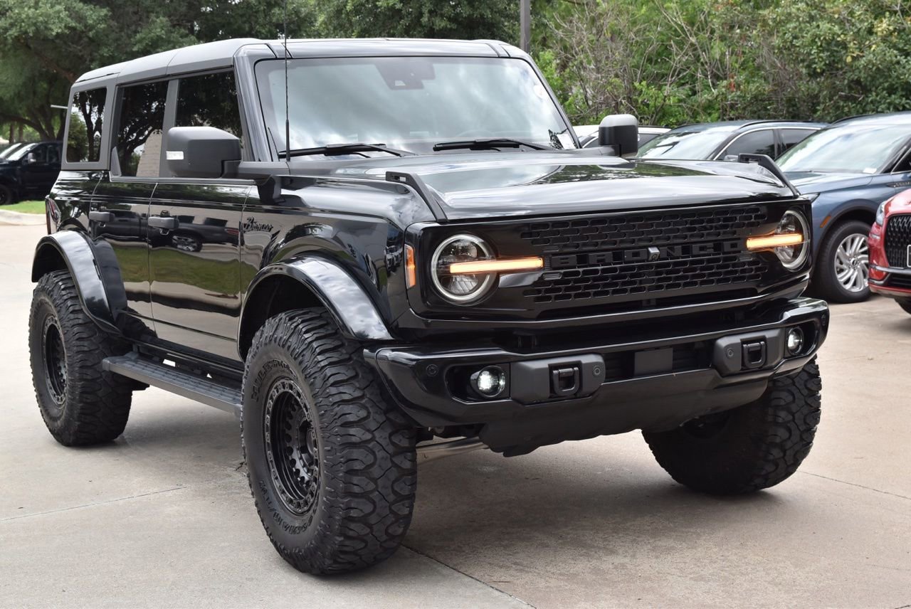 Used 2023 Ford Bronco Wildtrak AWD/4WD image 4
