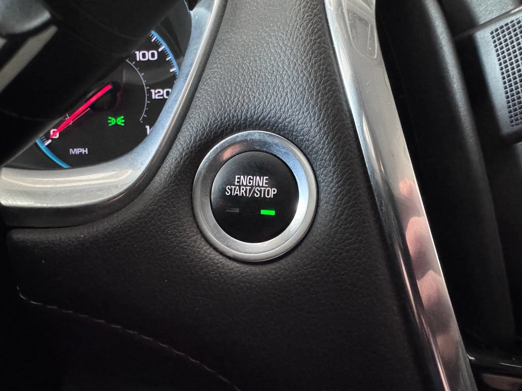 Used 2020 Chevrolet Traverse LS AWD/4WD image 22