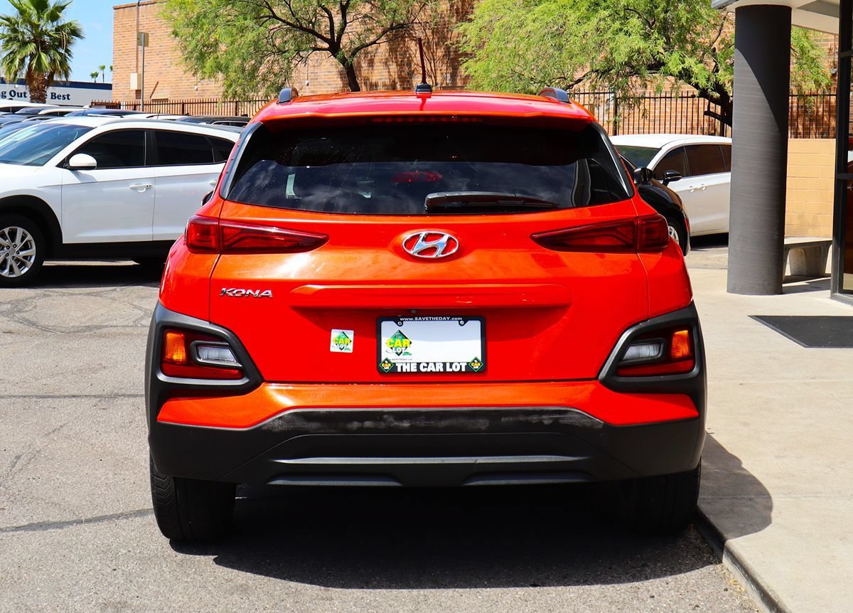 Used 2019 Hyundai Kona SEL w/ Cargo Package FWD image 11