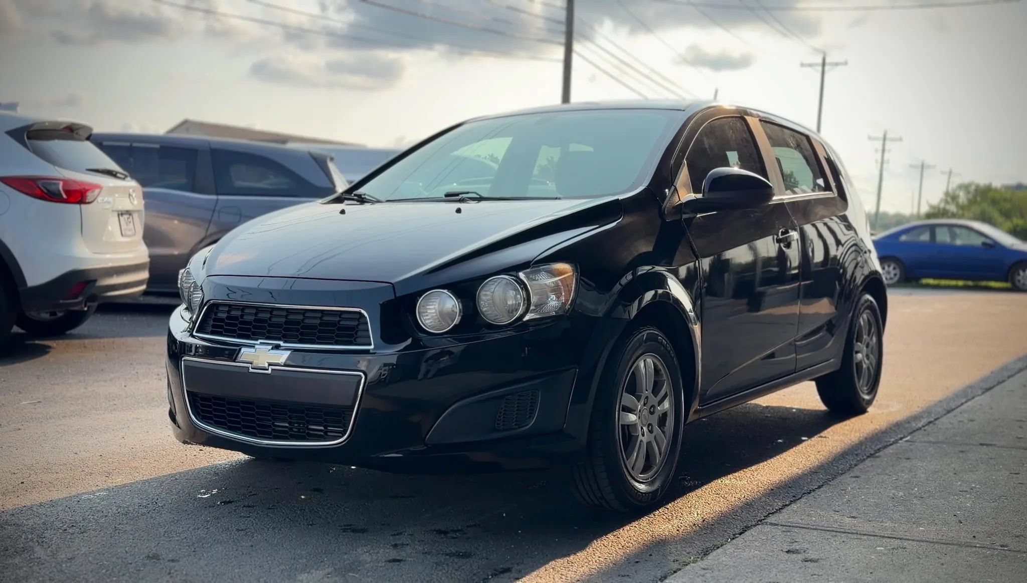 Used 2016 Chevrolet Sonic LT FWD image 5