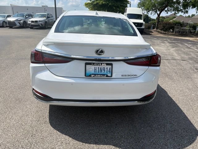 Used 2024 Lexus ES 300h w/ Premium Package FWD image 4