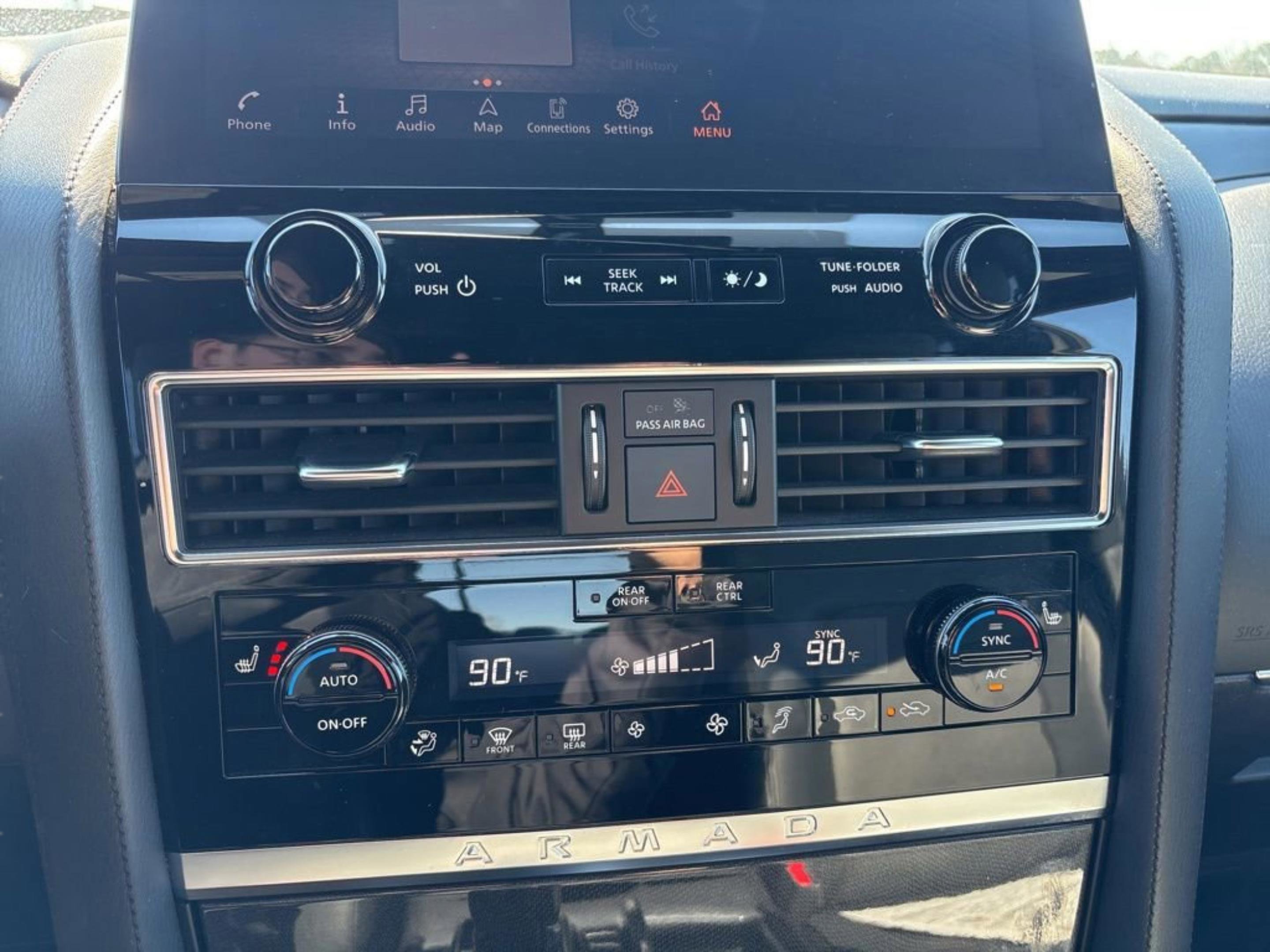 Used 2022 Nissan Armada SL w/ Midnight Edition Package image 17