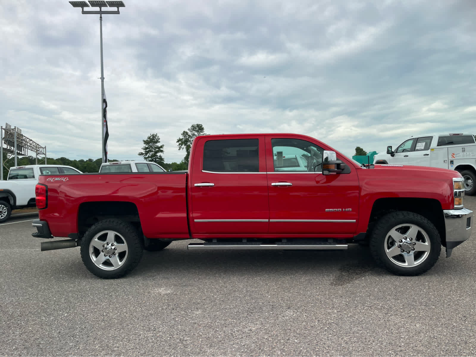 Used 2015 Chevrolet Silverado 2500 LTZ w/ Duramax Plus Package AWD/4WD image 4