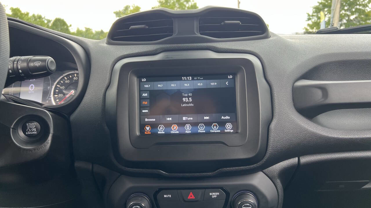 Used 2020 Jeep Renegade Altitude AWD/4WD image 17