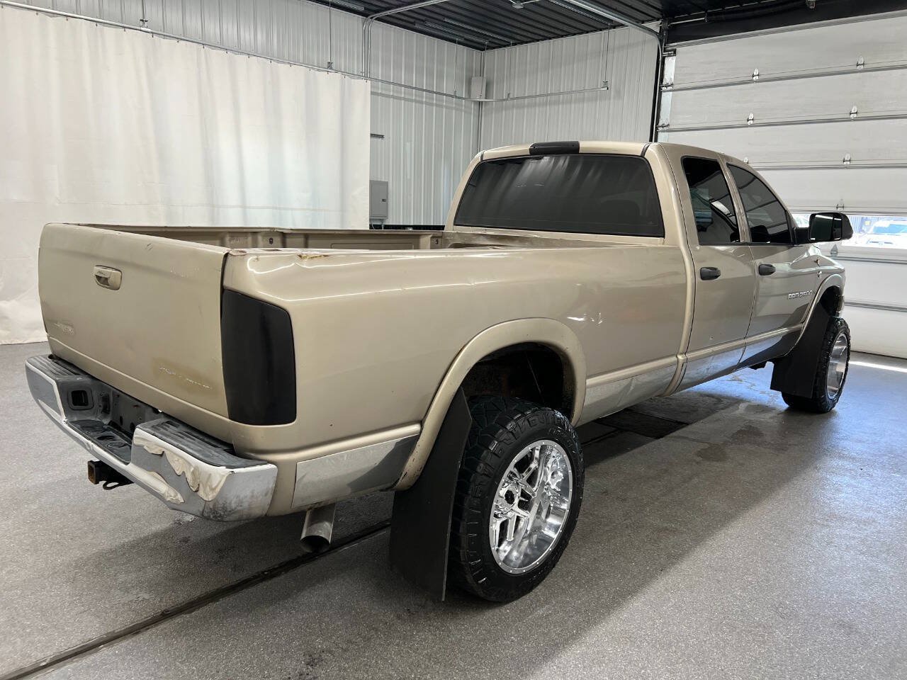 Used 2005 Dodge Ram 2500 Truck SLT w/ Quad Cab Big Horn Value Group AWD/4WD image 4