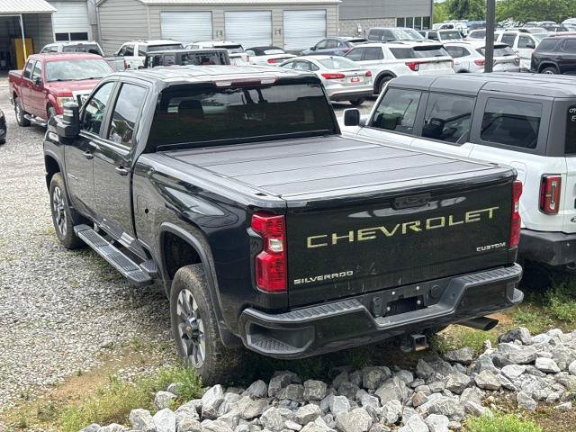 Used 2024 Chevrolet Silverado 2500 Custom w/ Custom Value Package AWD/4WD image 5