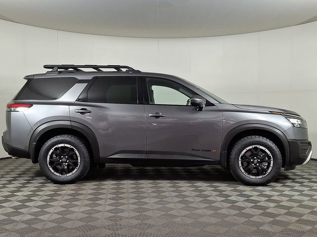 Used 2025 Nissan Pathfinder Rock Creek image 10